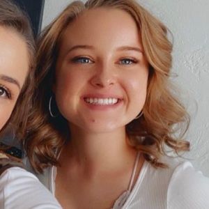 Meet your Posher, Alaya